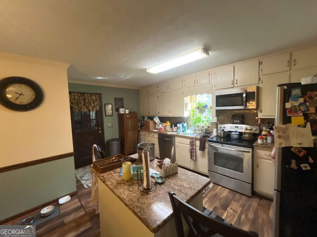 4445 Lake Forest Drive Oakwood - 4