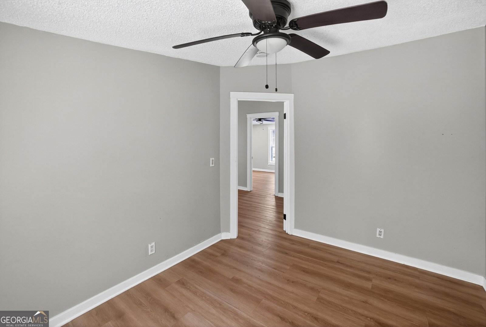 525 Horsefly Road Portal - 19
