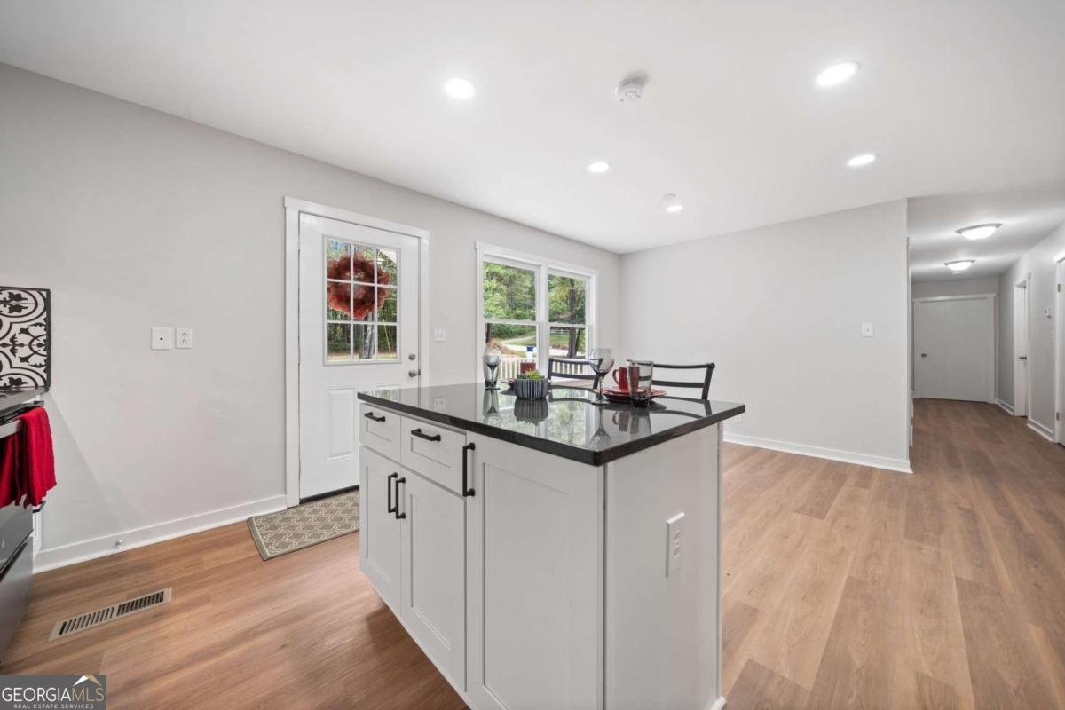 440 Colbert Road Dallas - 14