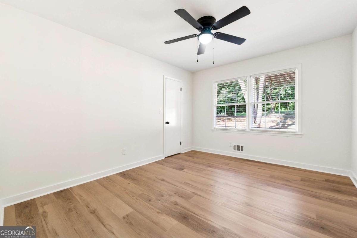 2055 Oak Road Snellville - 17