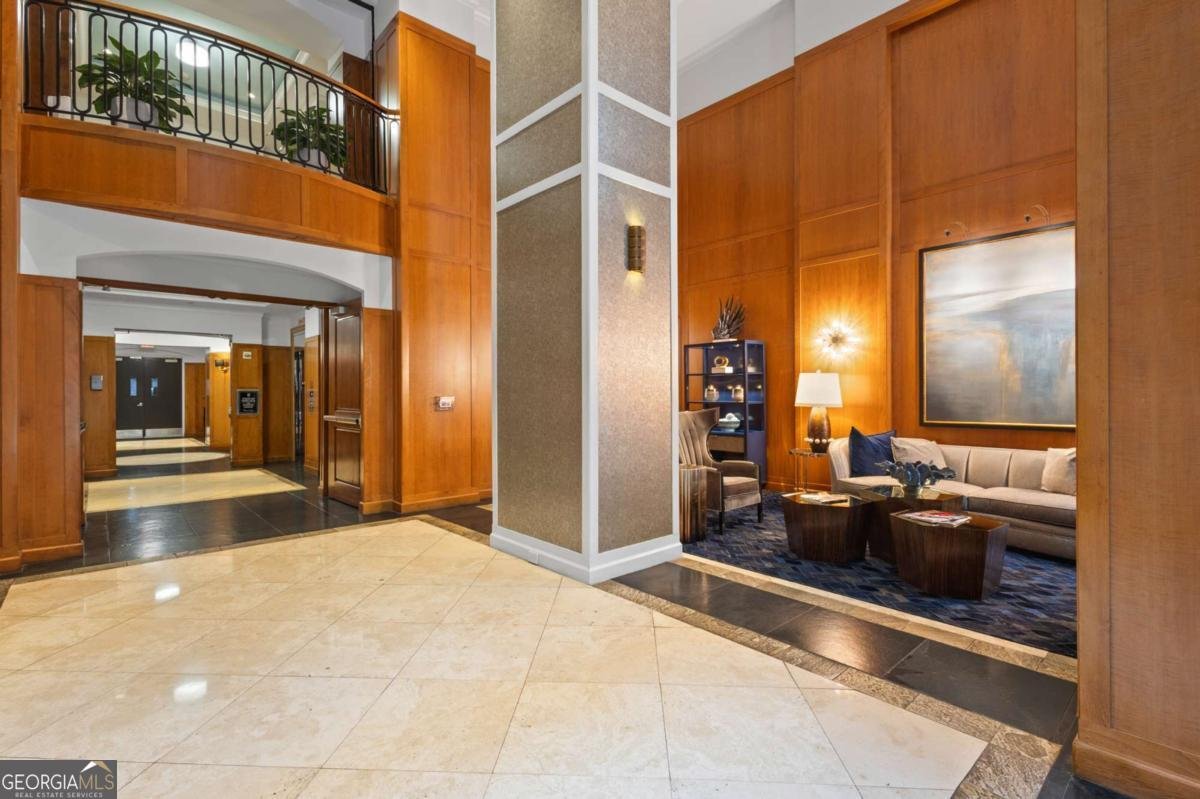 3445 Stratford Road Atlanta - 29