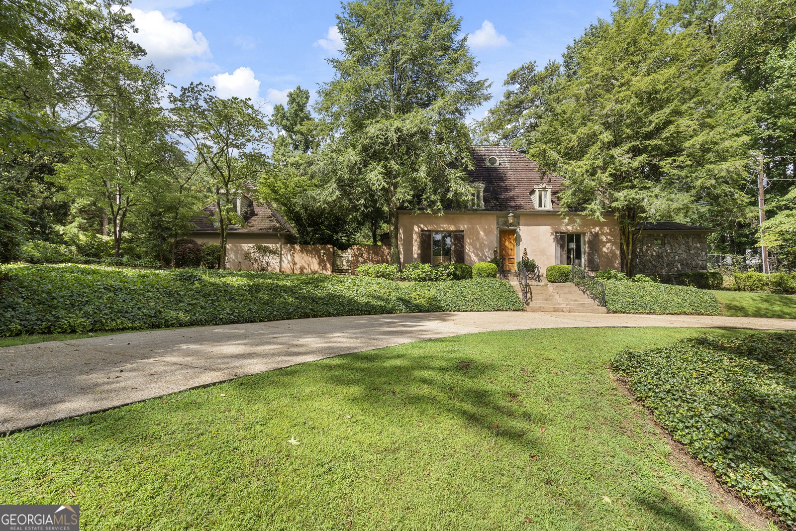 6320 Riverside Drive Sandy Springs - 2