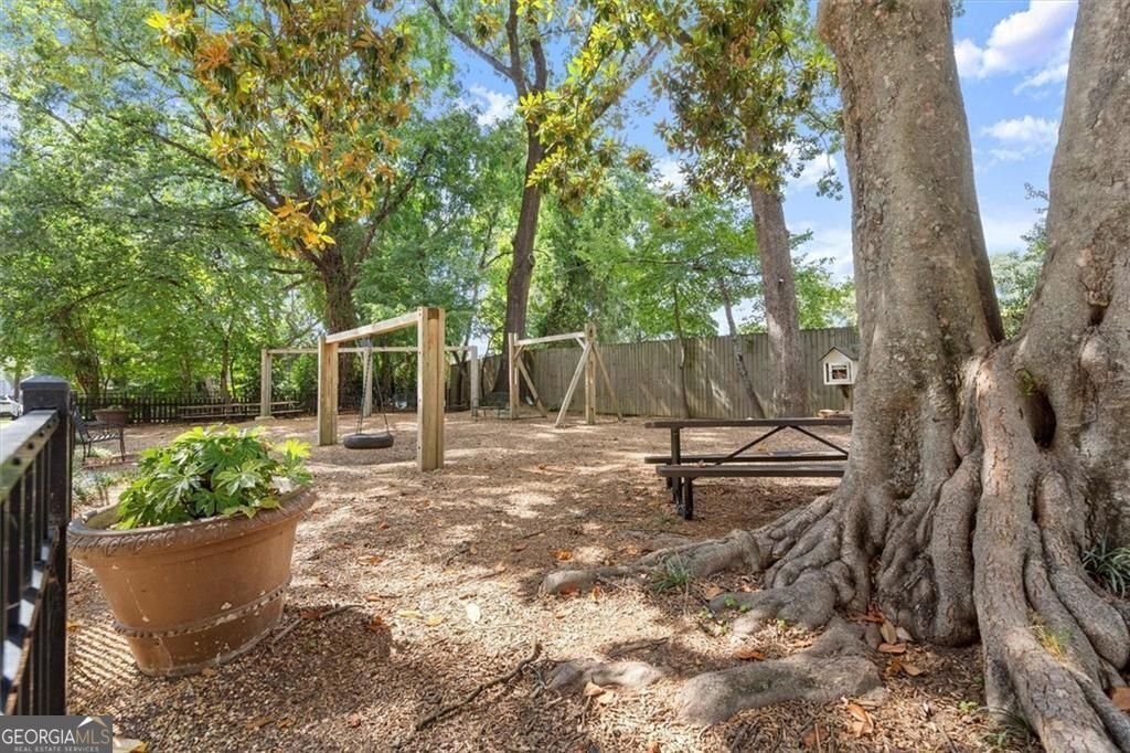 604 Timm Valley Road Atlanta - 12