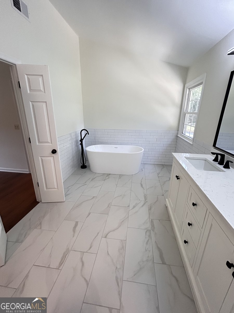 4415 Indian Trace Drive Alpharetta - 1