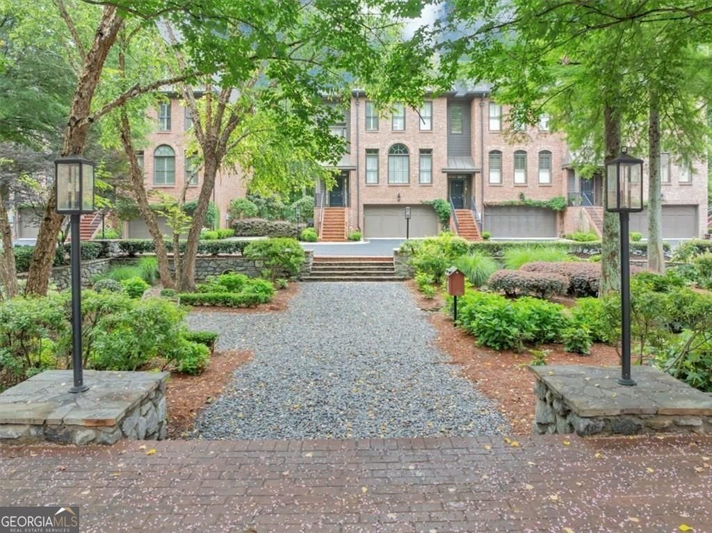 4222 Rickenbacker Drive atlanta - 19