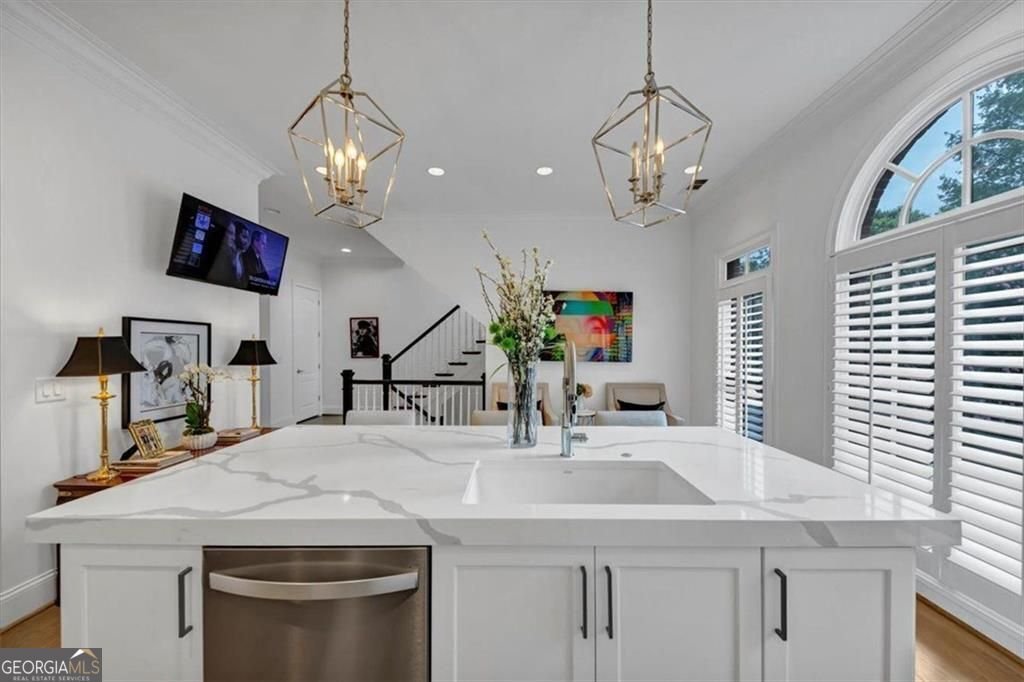 4222 Rickenbacker Drive atlanta - 28