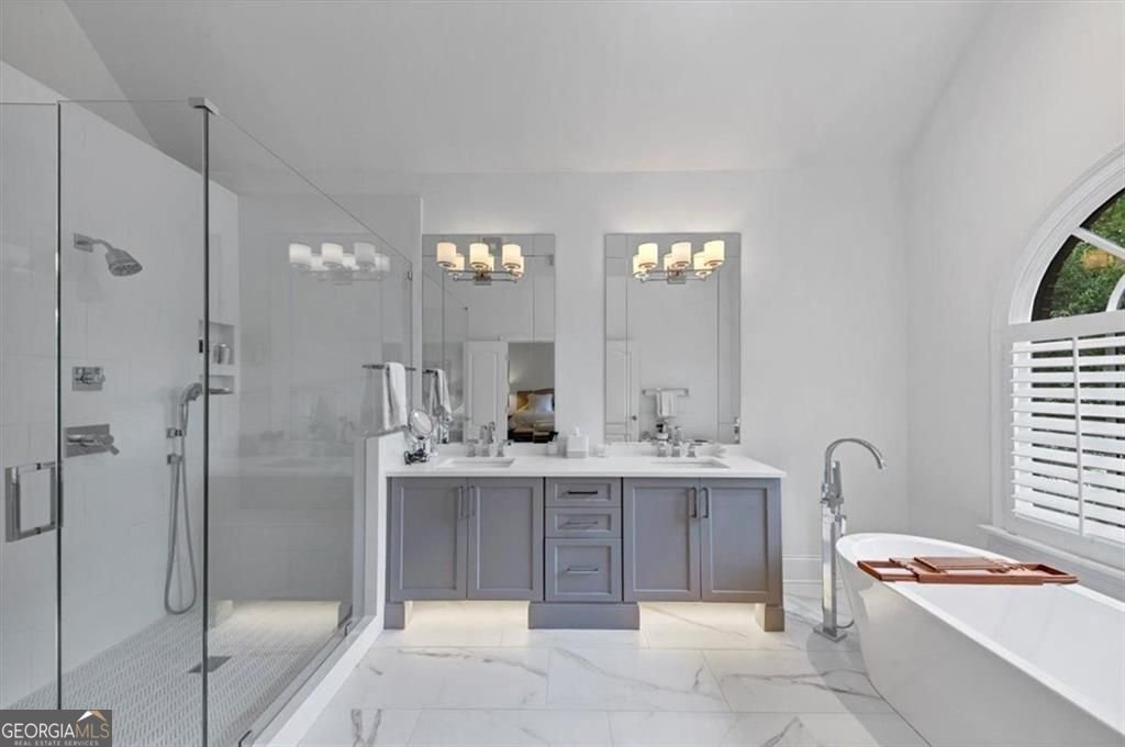 4222 Rickenbacker Drive atlanta - 55