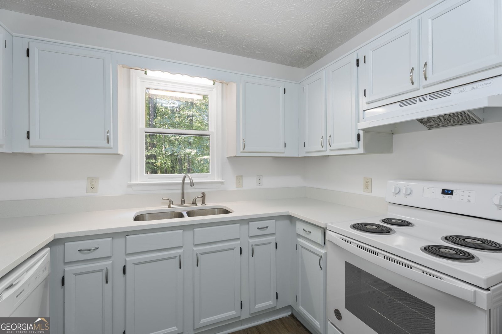 319 Chimney Trace Drive Winder - 13
