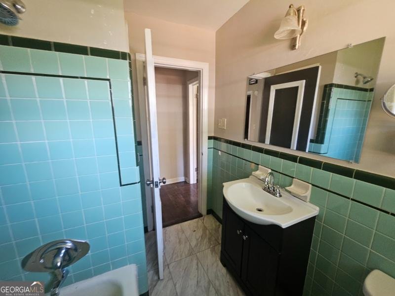 2382 Ridgecrest Lane East Point - 13