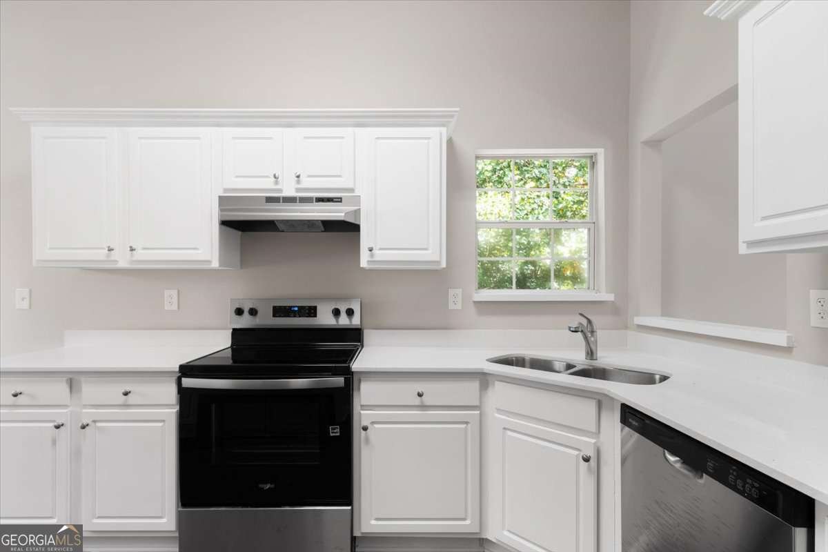 4851 Daintree Court Flowery Branch - 7