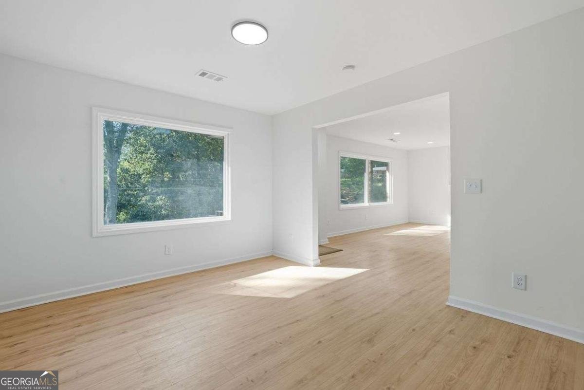 2885 Dale Creek Drive Atlanta - 9
