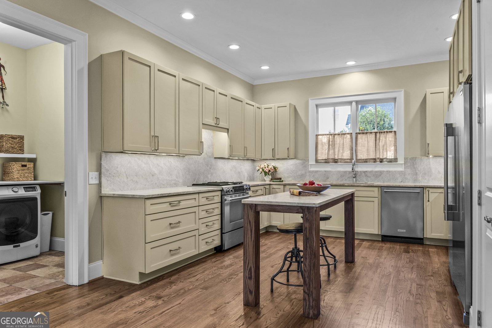 568 New Post Road Madison - 10