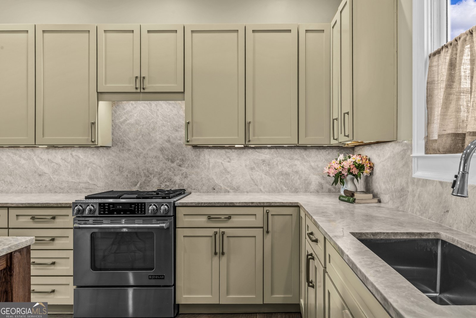 568 New Post Road Madison - 12