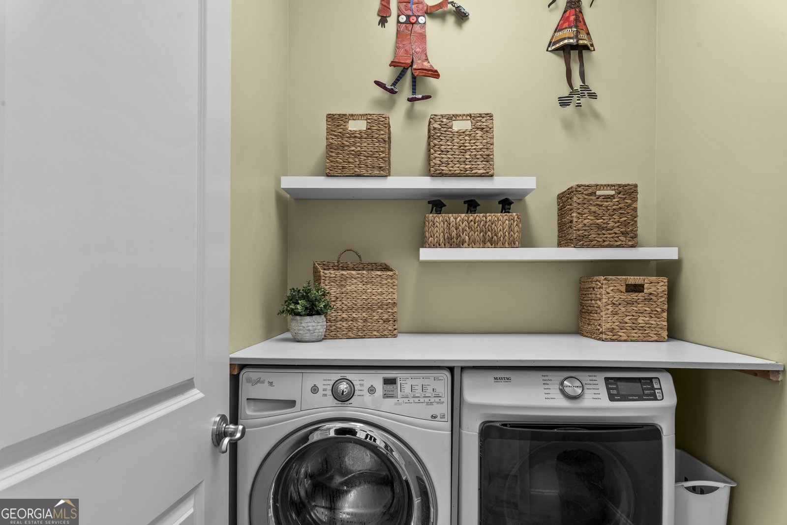 568 New Post Road Madison - 17