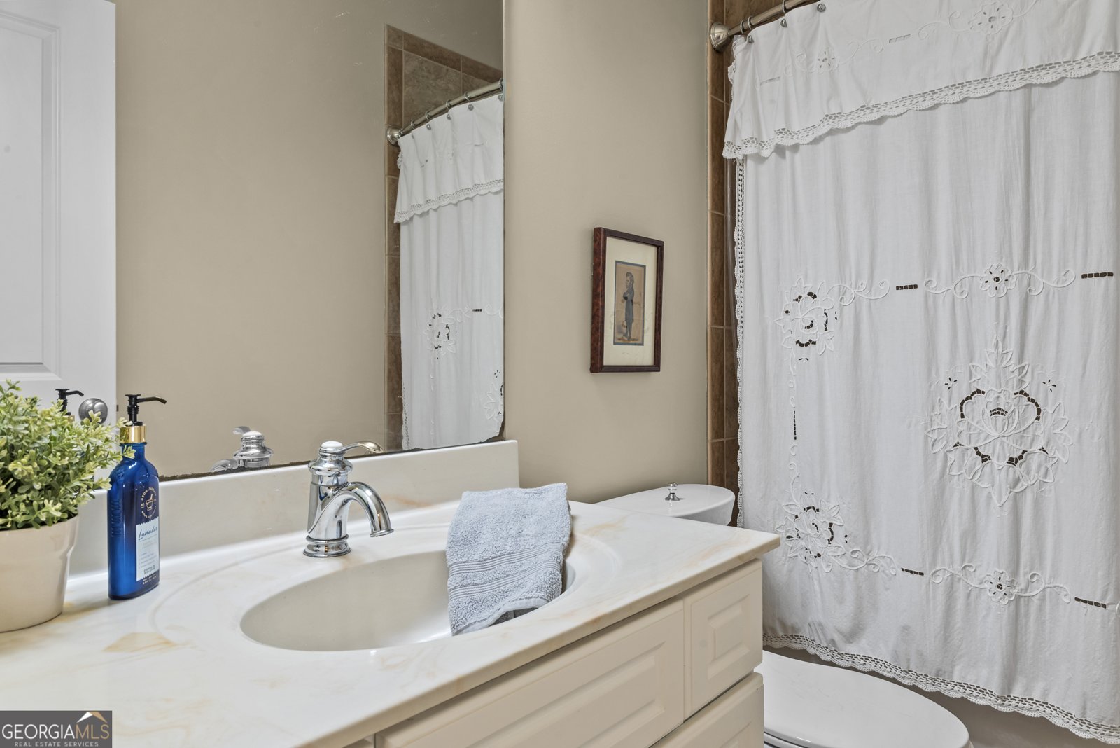 568 New Post Road Madison - 39