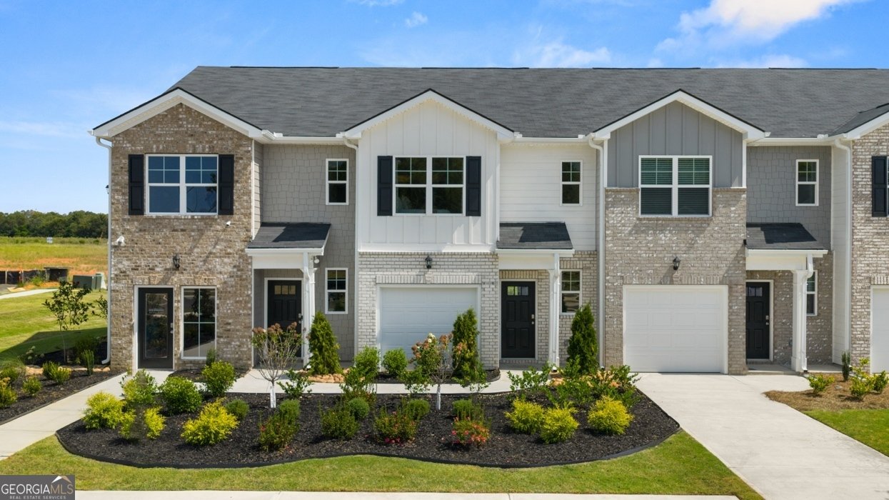 122 Kenmore Circle Perry - 1
