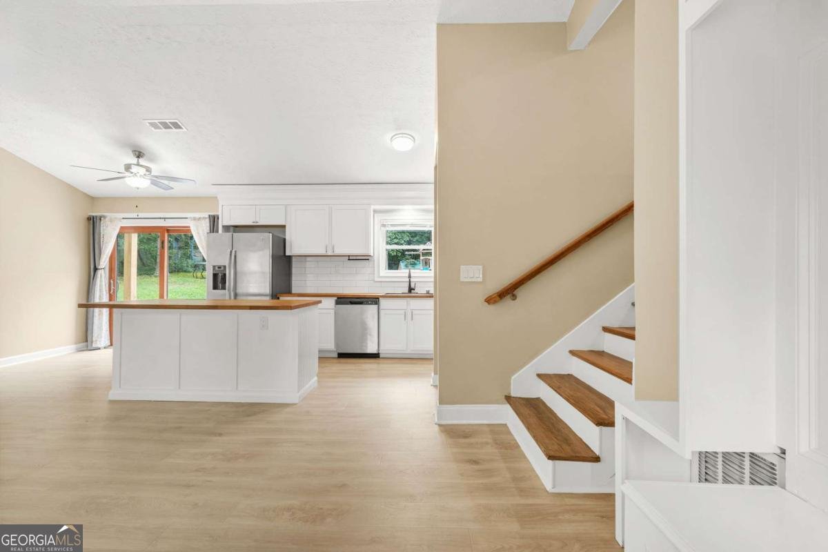 1007 Wayne Dr Snellville - 10