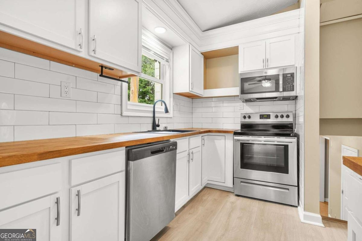 1007 Wayne Dr Snellville - 8