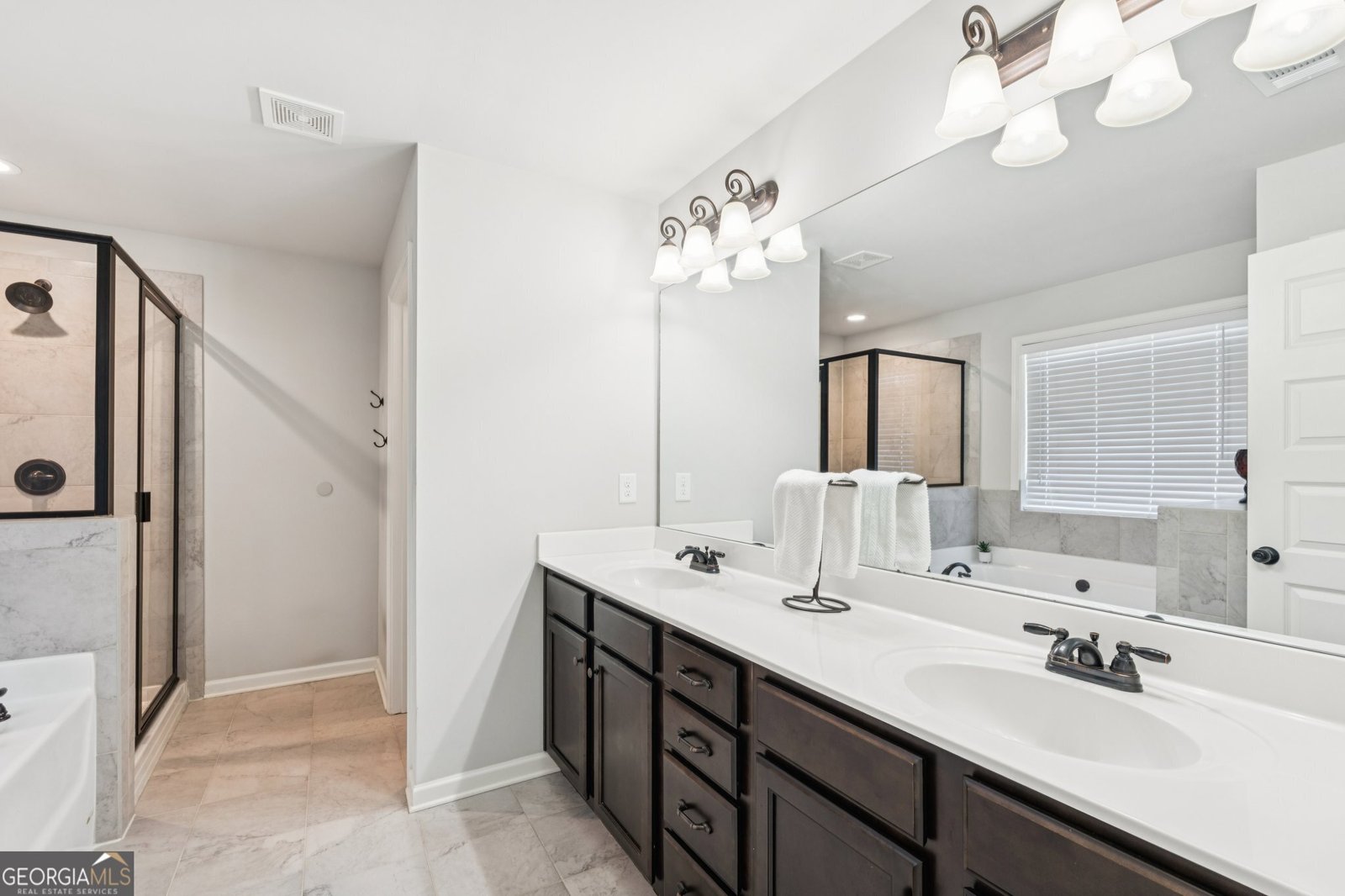 8420 Sagewood Drive Gainesville - 29