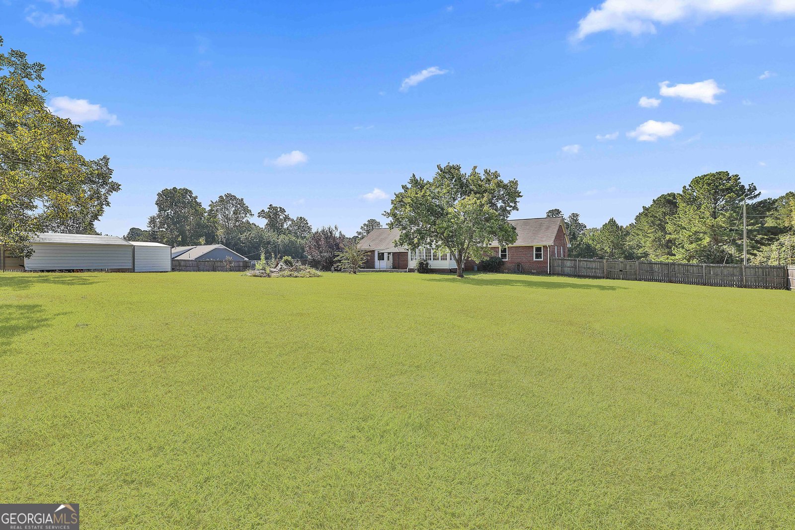 100 Cherokee Place Fayetteville - 32