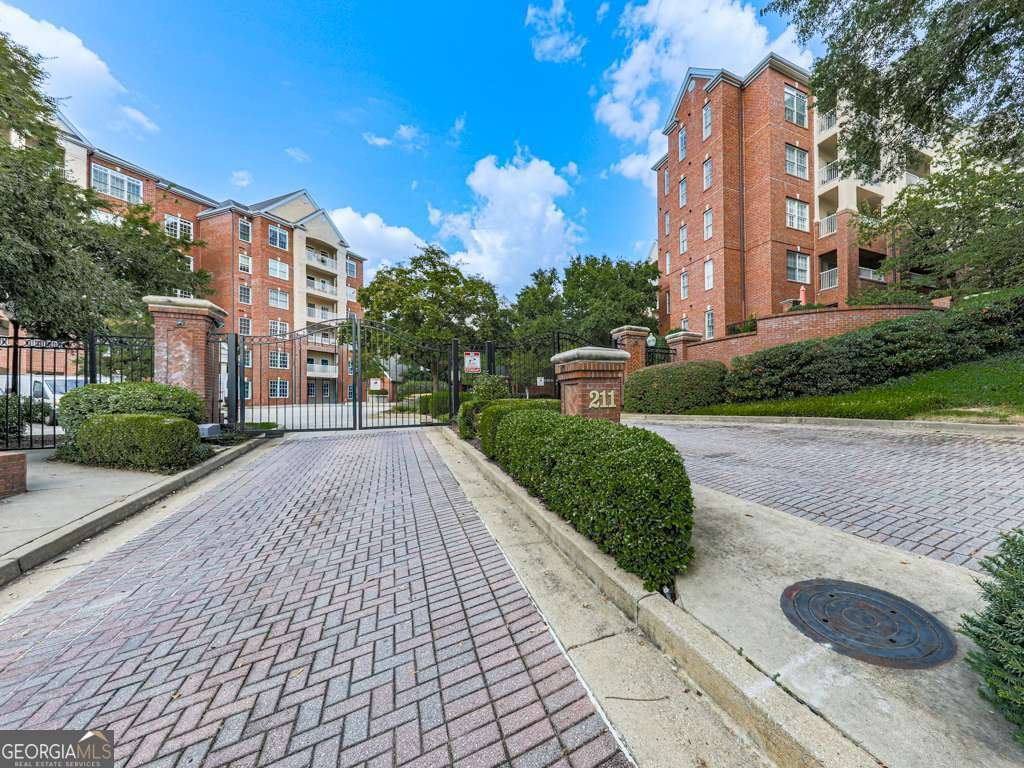 211 COLONIAL HOMES Drive Atlanta - 1