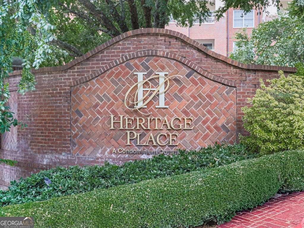 211 COLONIAL HOMES Drive Atlanta - 2