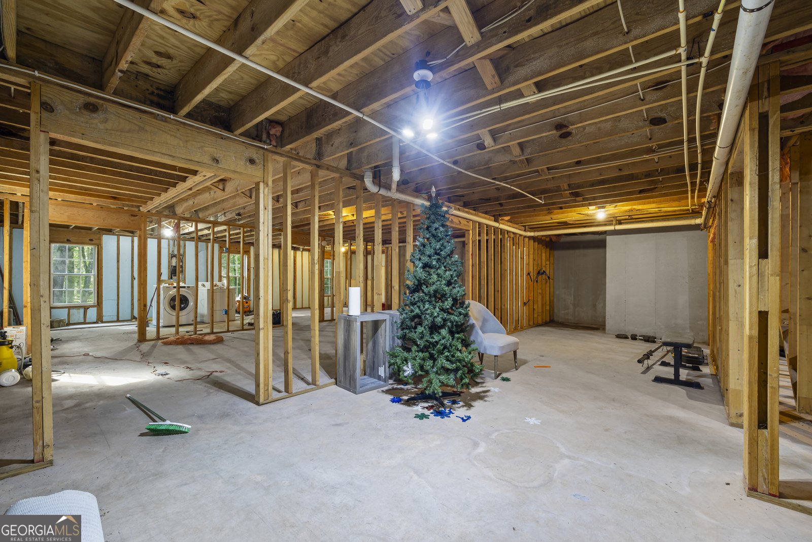 8255 Shadow Creek Drive Bethlehem - 32