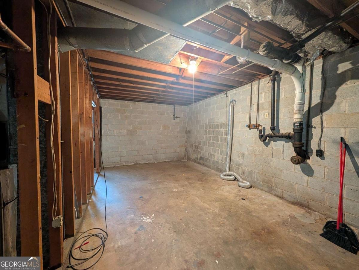 5243 Joan Of Arc Place Atlanta - 13
