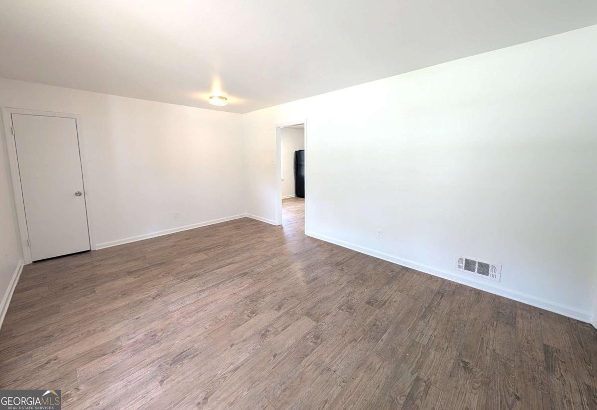 5243 Joan Of Arc Place Atlanta - 3