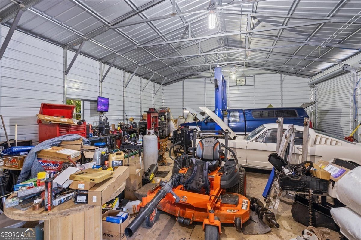 4401 Highway 142 Newborn - 25