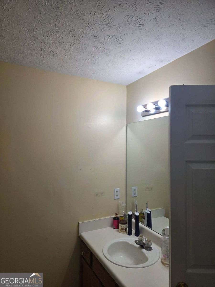 828 Tradd Court Stone Mountain - 11