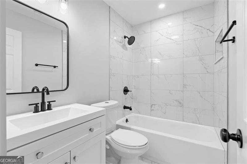 2209 BROWNS MILL Road Atlanta - 26