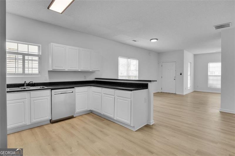 5070 OAKLEY COMMONS Boulevard Union City - 11