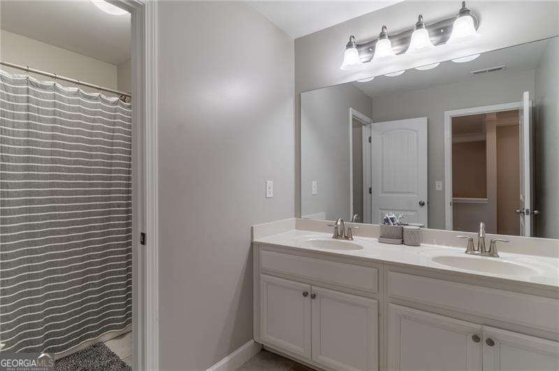 301 Cochin Drive Woodstock - 28
