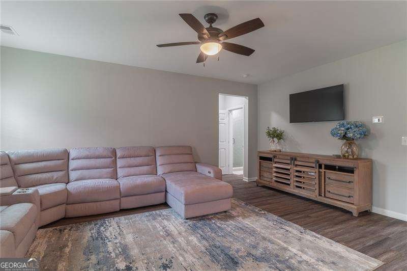301 Cochin Drive Woodstock - 33