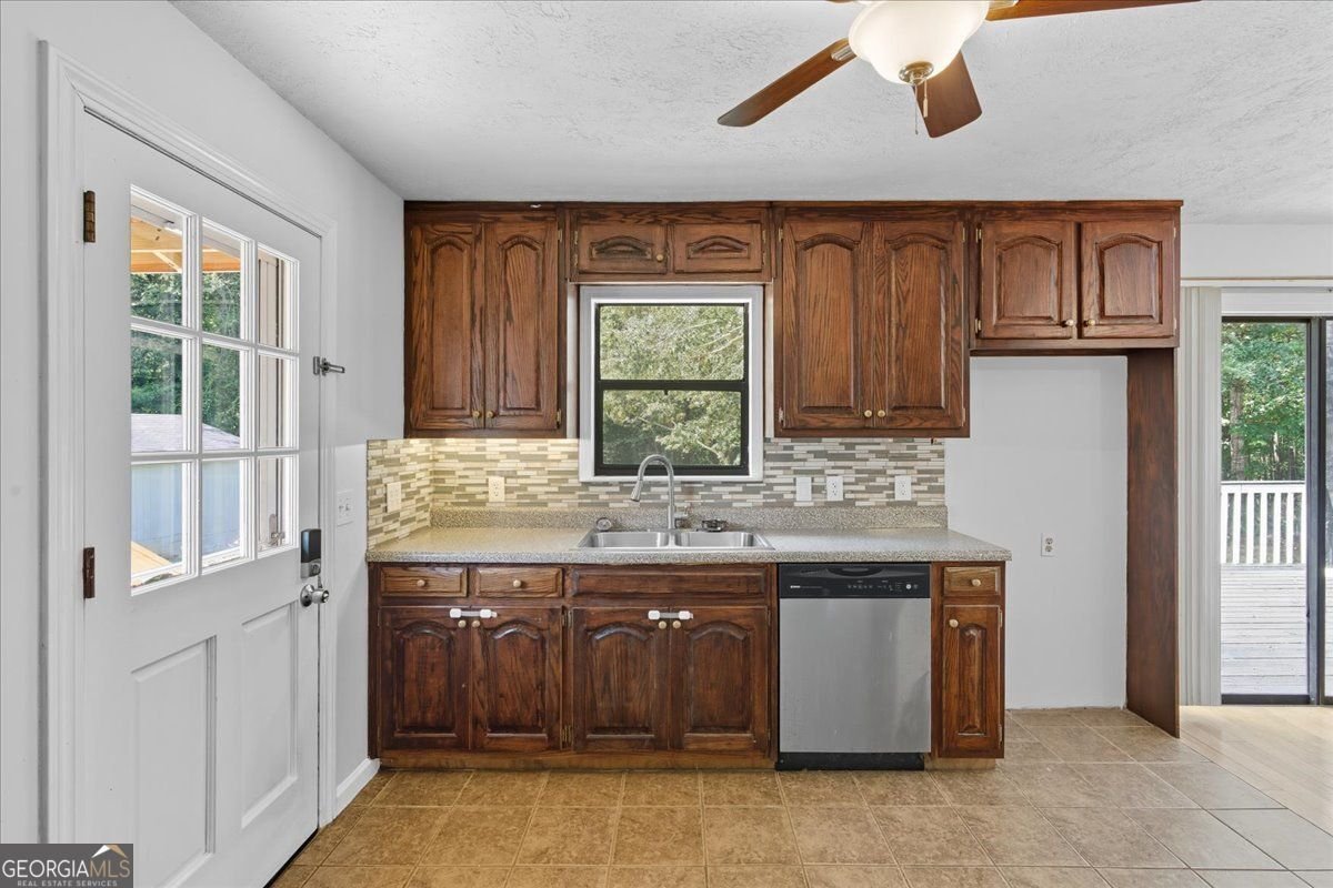 6894 Villa Rica Highway Dallas - 17