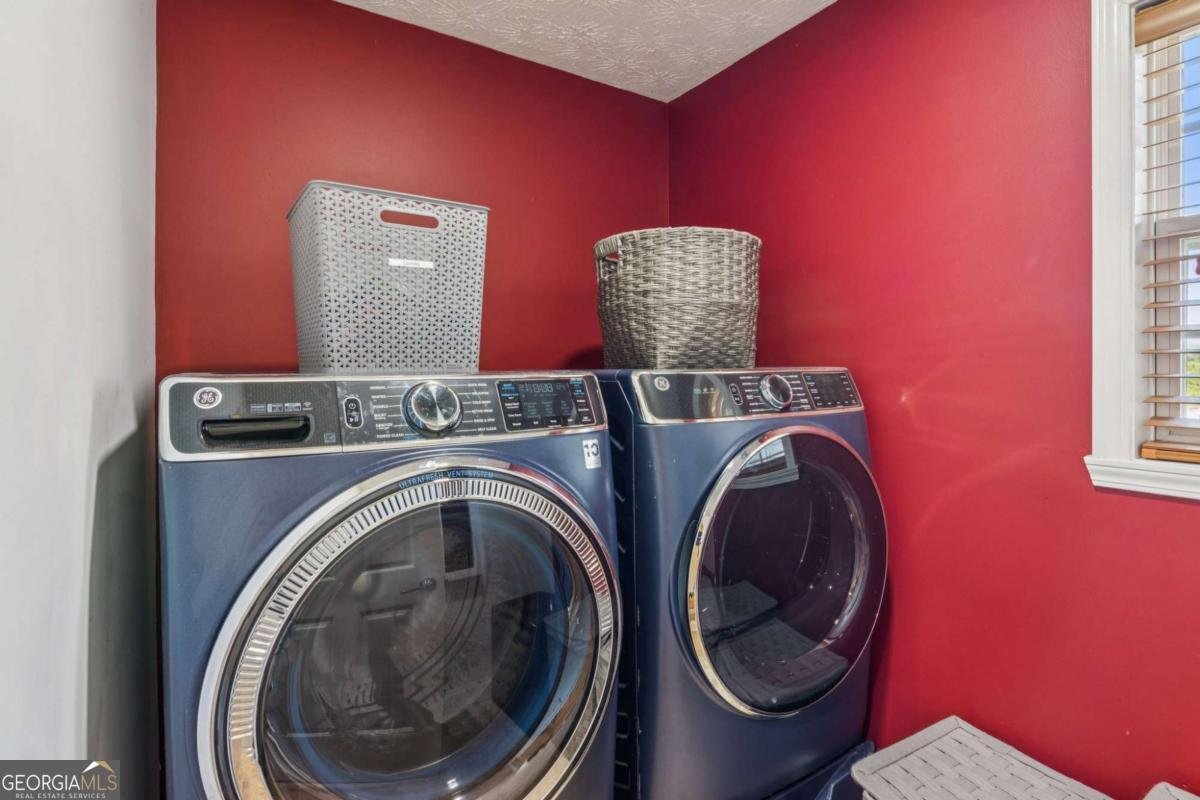 1221 FOUNTAIN HEAD Court Lawrenceville - 27