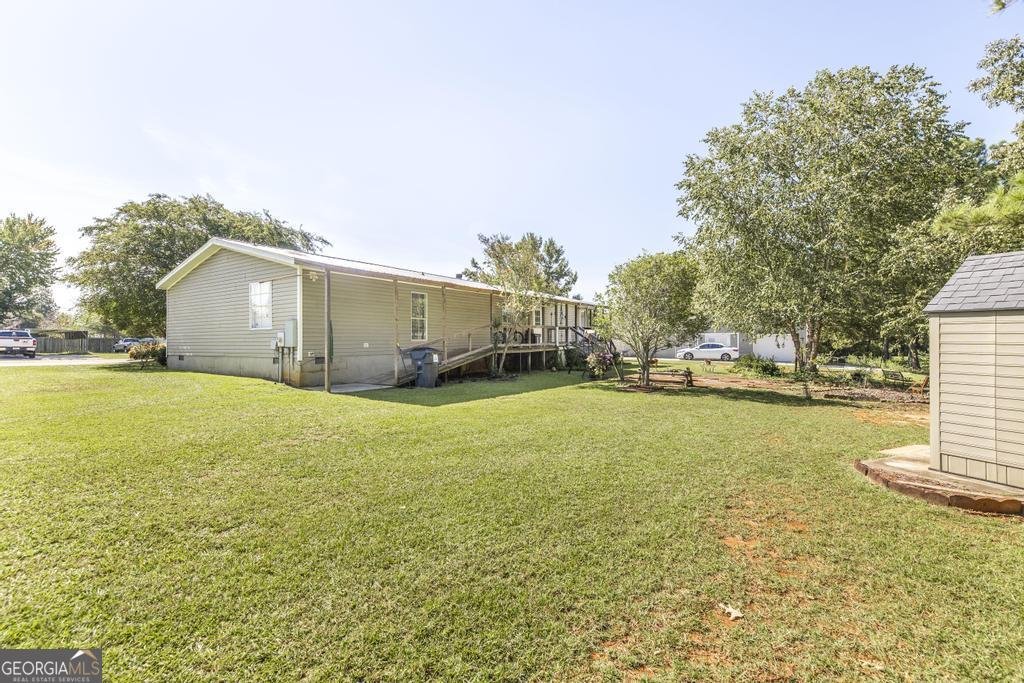 106 Coventry Manor Court Byron - 35