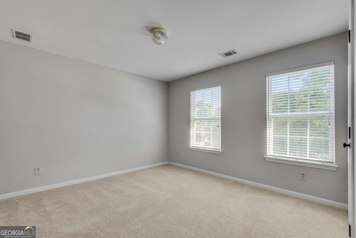 3675 Crescent Walk Lane Suwanee - 36