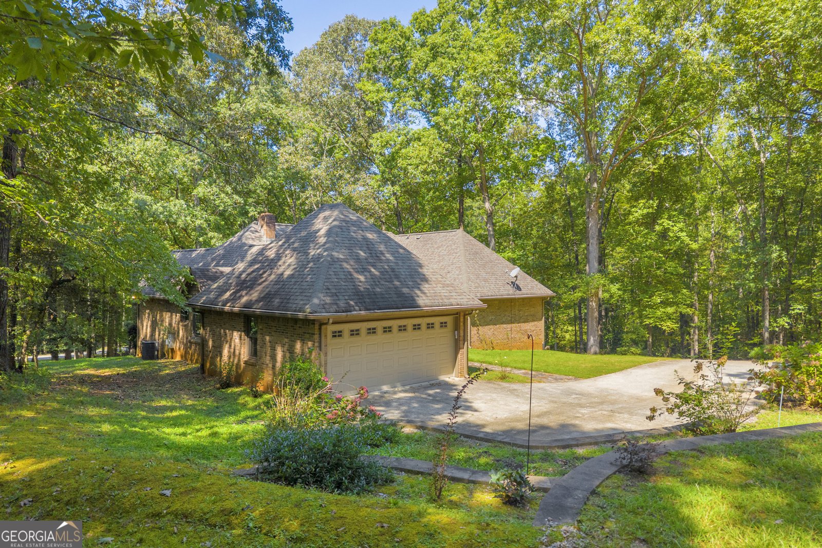 2924 Glad Dale Drive Conyers - 58