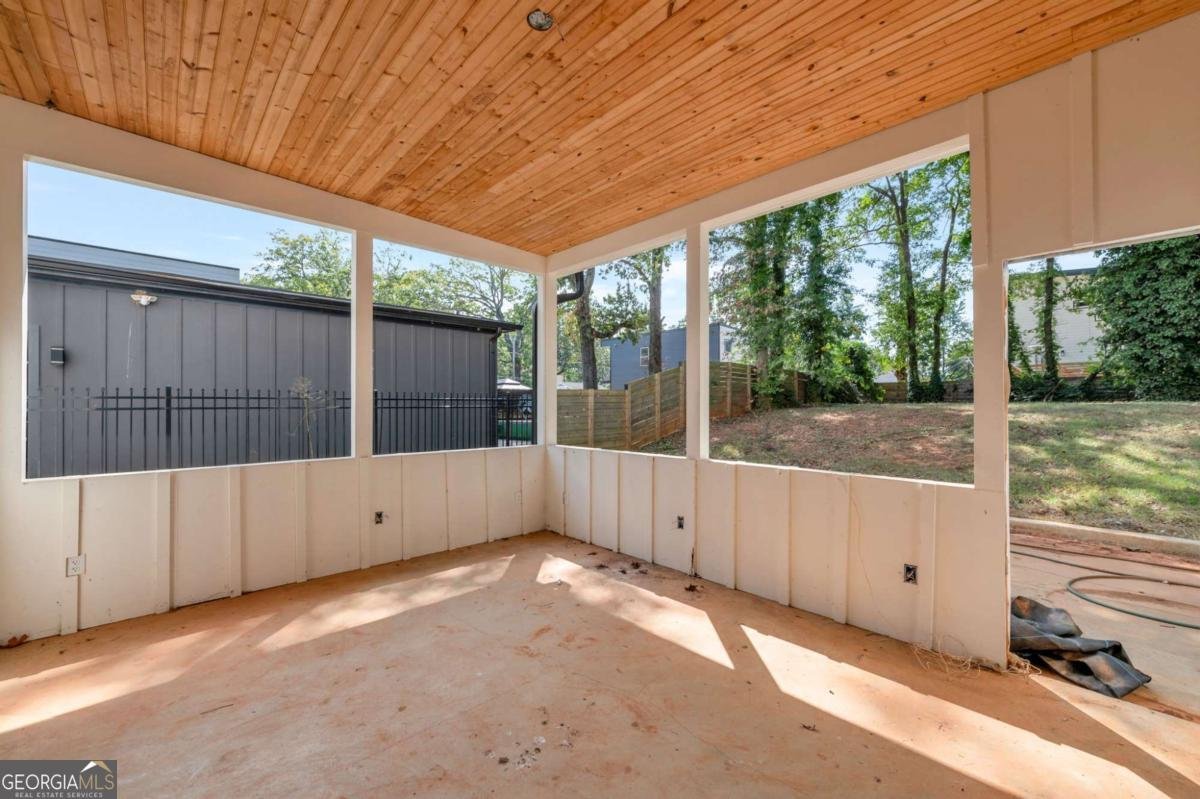 1378 Gus Thornhill Jr Drive Atlanta - 23