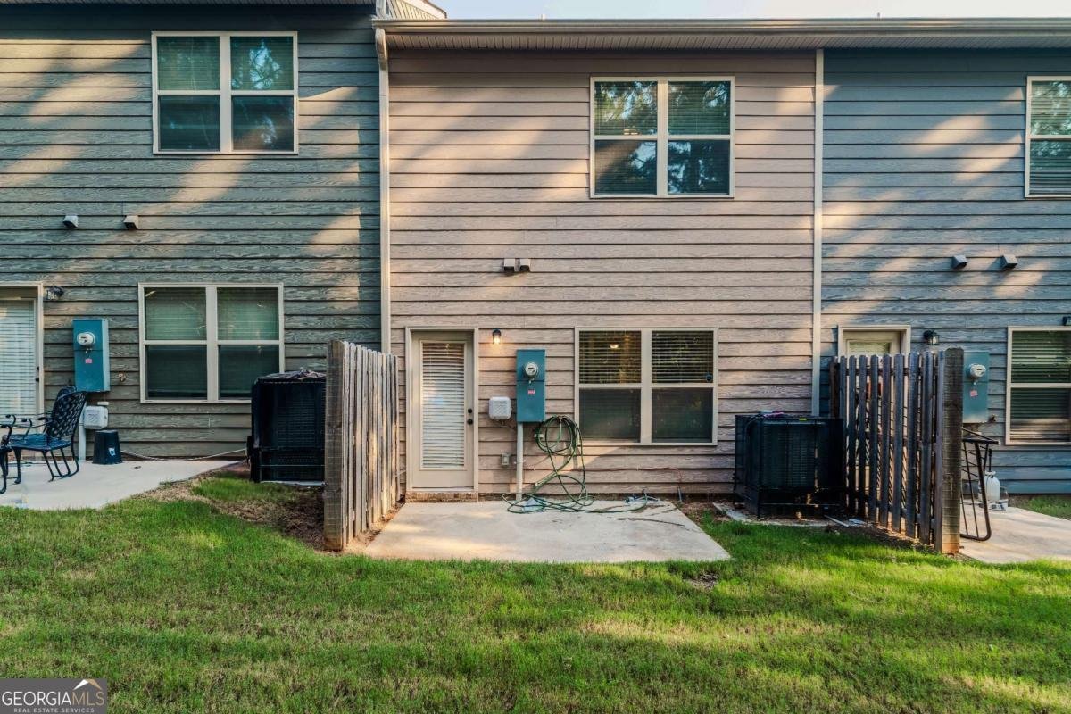 3111 Bayrose Circle East Point - 20