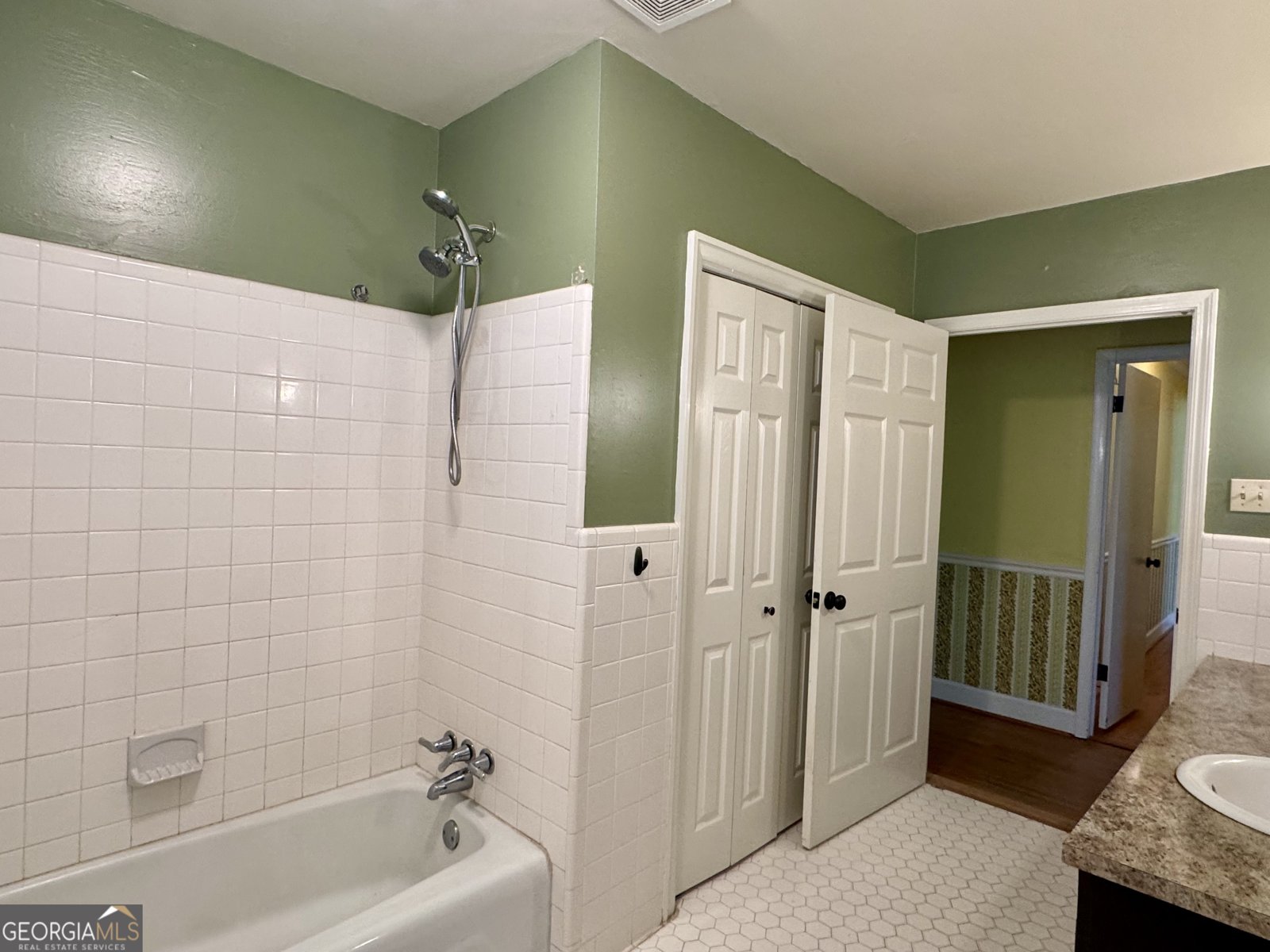 324 Rhodes Street Union Point - 68