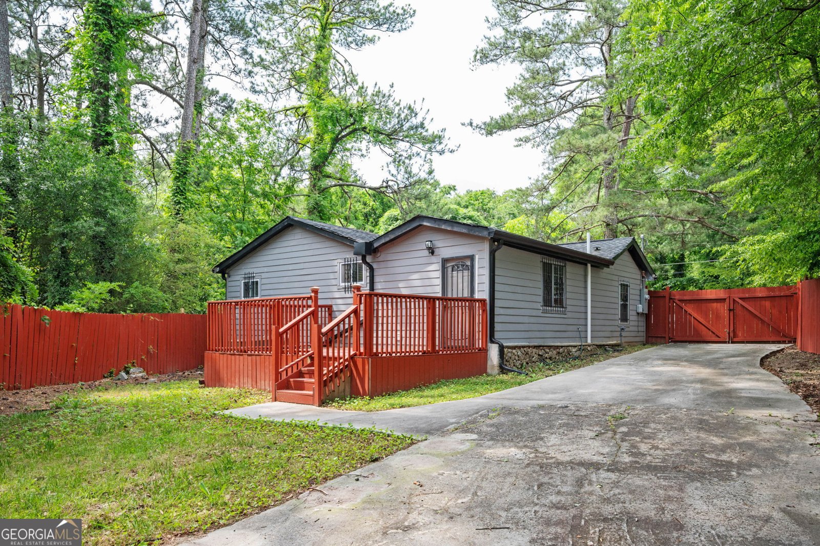 3479 Thompson Drive Atlanta - 34