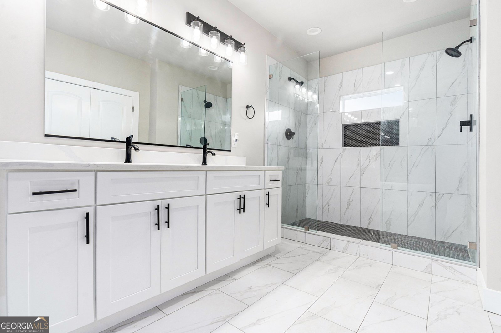 2500 Old Hapeville Road Atlanta - 17