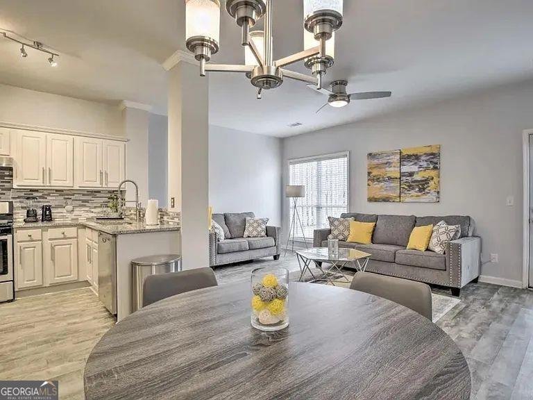 7129 BILTMORE Way Lithonia - 15