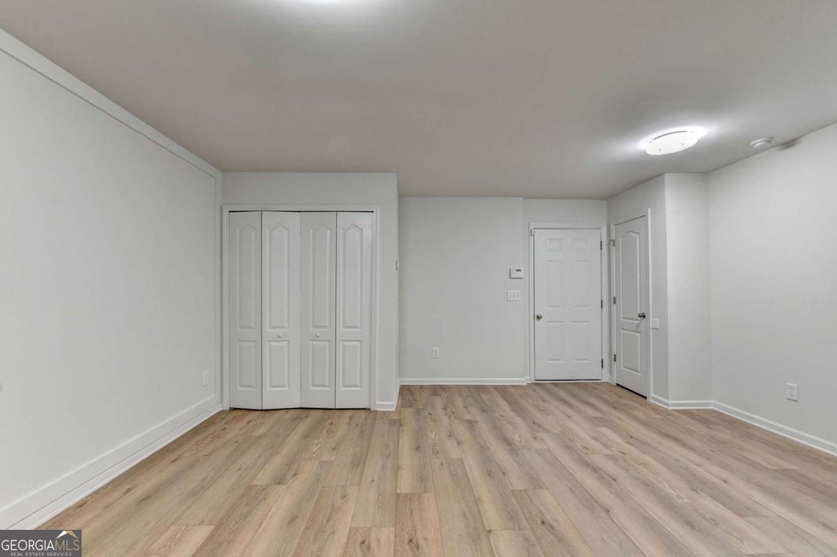 5245 Whiteoak Avenue Smyrna - 44