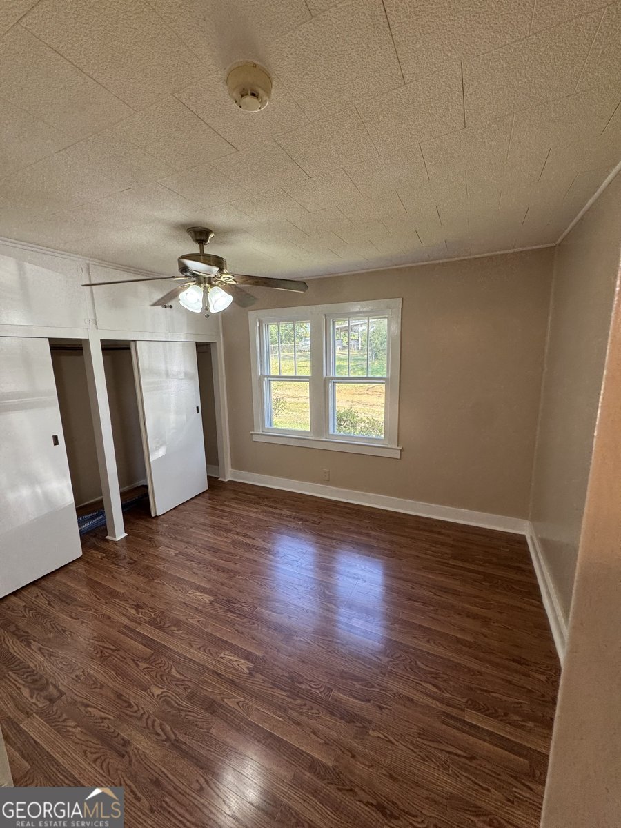 812 Elm Street Lagrange - 4