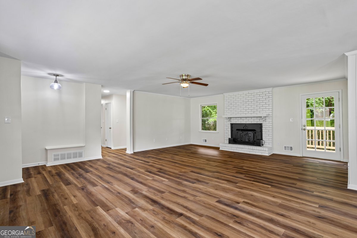 1300 White Oak Street Conyers - 2