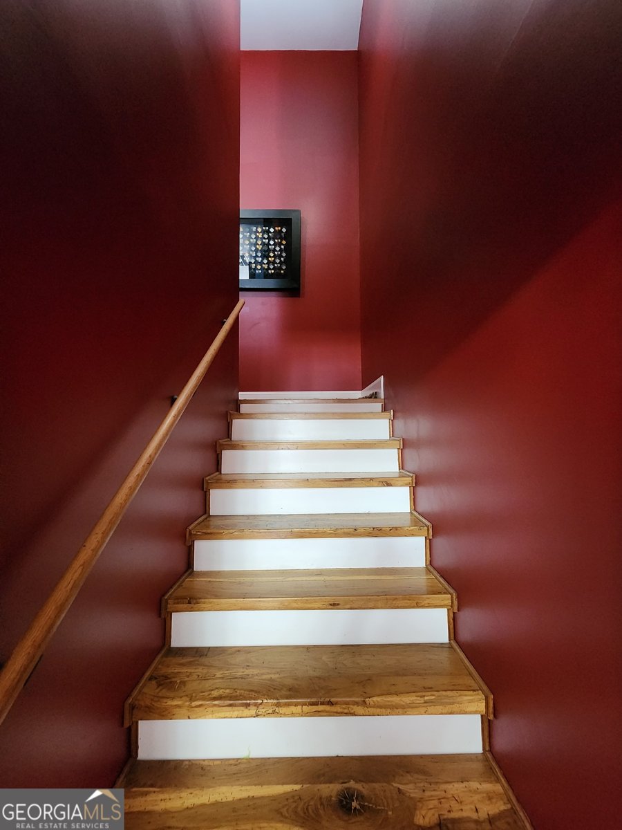 9800 Deepstep Road Sandersville - 21